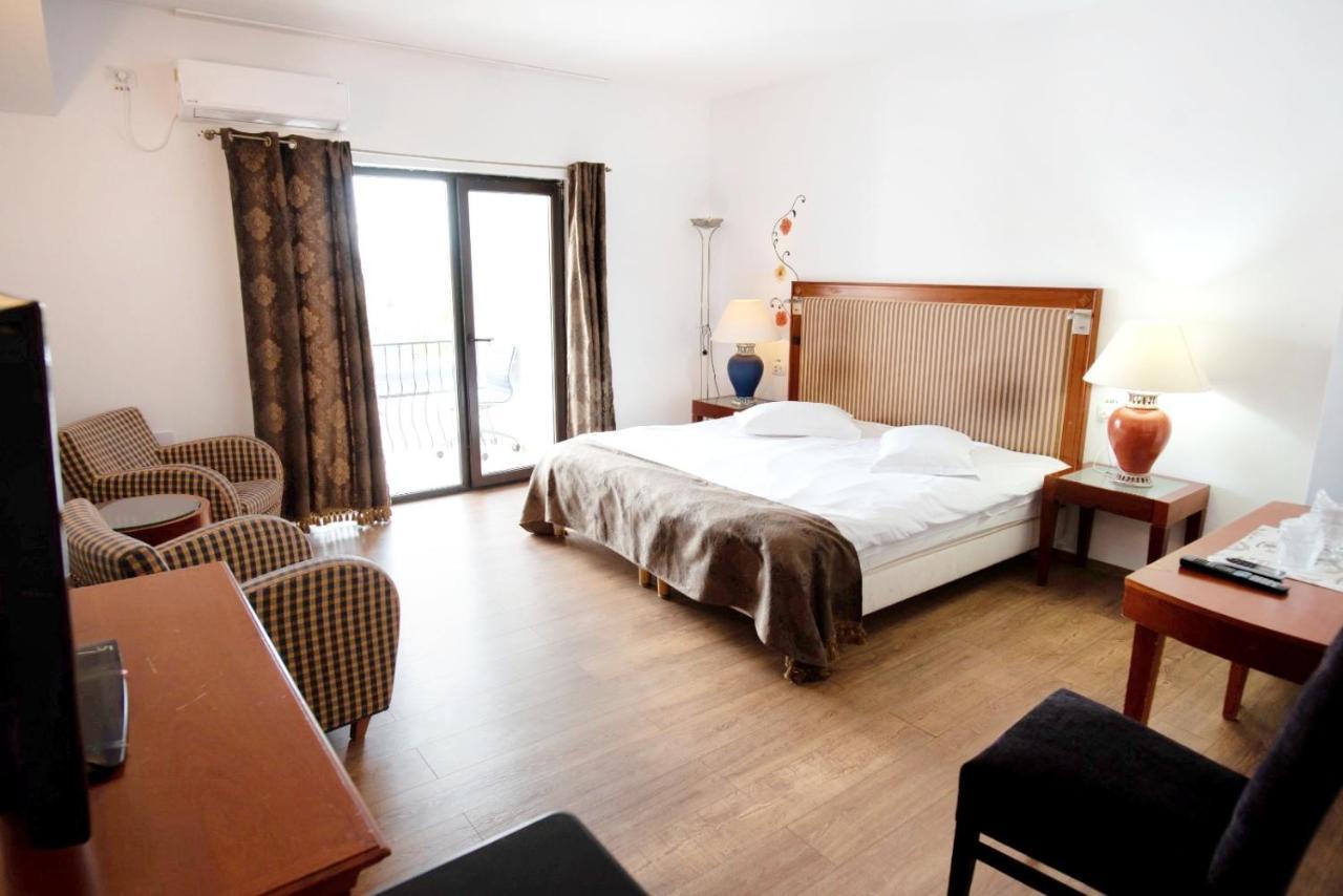 Complex Eos Hotel Valea Lupului  Room photo